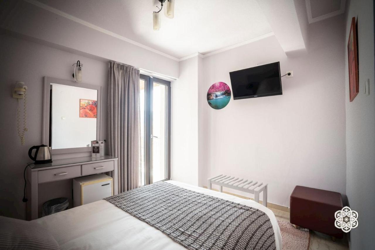 Aktaion Hotel Igoumenitsa Exterior photo